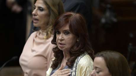 Cristina Fernández comparte un documento que "explica mejor que nada la inédita situación" que vive Argentina con la obra pública