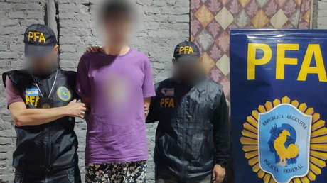 "Pensamiento apegado a la Unión Soviética": el insólito cargo policial contra un hombre en Argentina