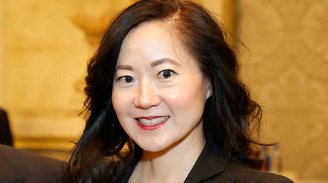 La extraña muerte de una multimillonaria que se hundió con su Tesla