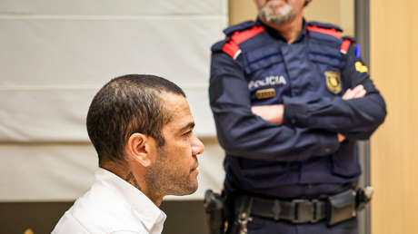 La defensa de Dani Alves recurre la sentencia y pide su liberación