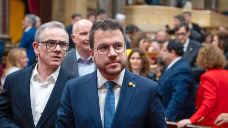 Convocan a elecciones anticipadas en Cataluña