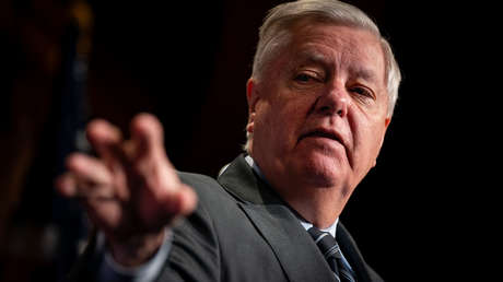 Senador de EE.UU. exige a Ucrania movilizar más jóvenes: "Necesitamos más gente"