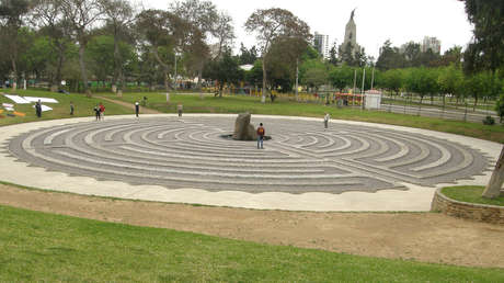 "La memoria no se demuele": repudian en Perú intentos de derribar monumento a víctimas