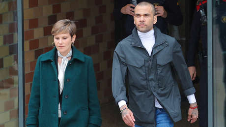 Dani Alves sale de la cárcel tras pagar la millonaria fianza