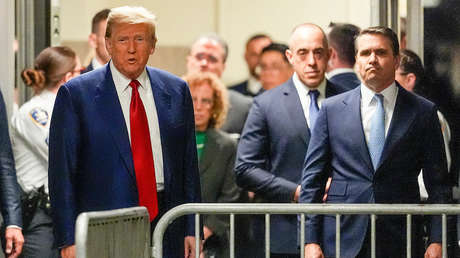 Trump logra pausar multa de 454 millones de dólares y evita incautación de activos