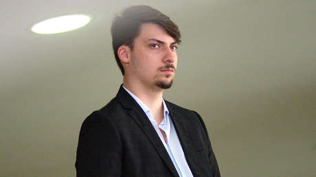 Imputan al hijo menor de Bolsonaro por lavado de dinero y falsificación de documentos