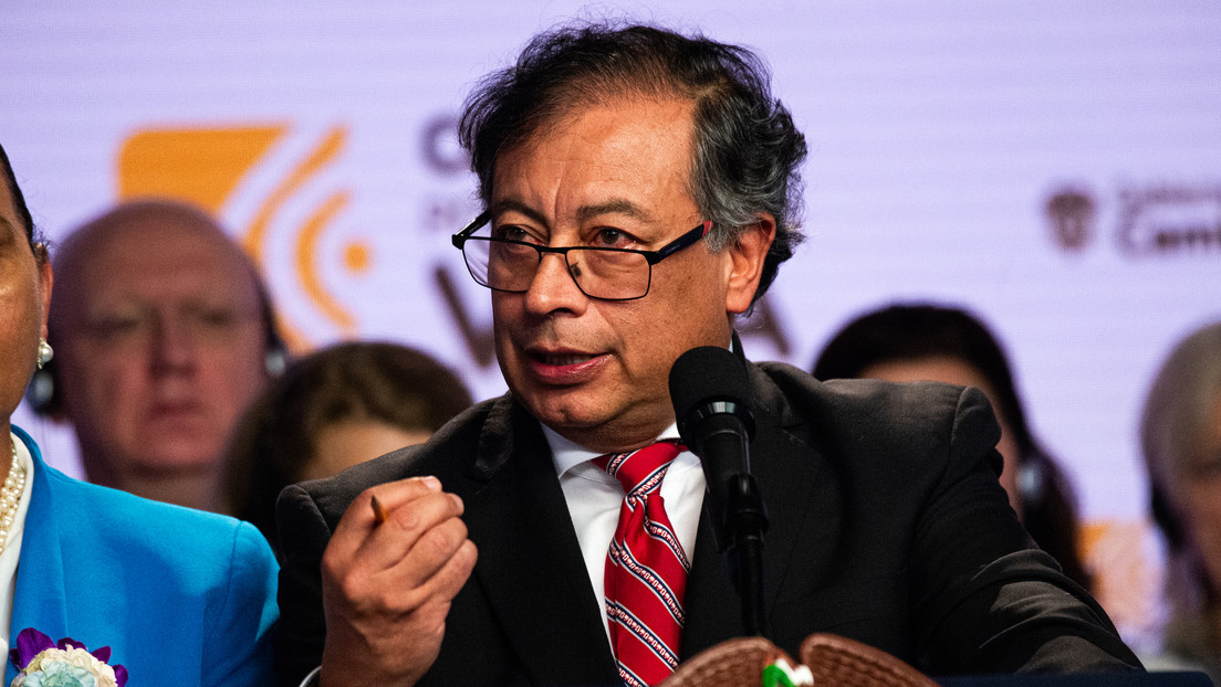 Petro revela el "problema" que originó la intervención de una compañía de salud