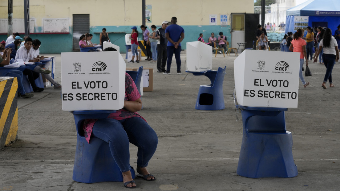 La violencia y la desconfianza minan Ecuador a semanas de la consulta de Noboa