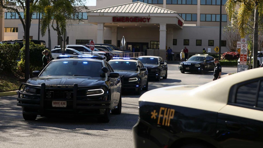 Mujer abre fuego en una carretera de EE.UU. "por orden de Dios" durante el eclipse solar