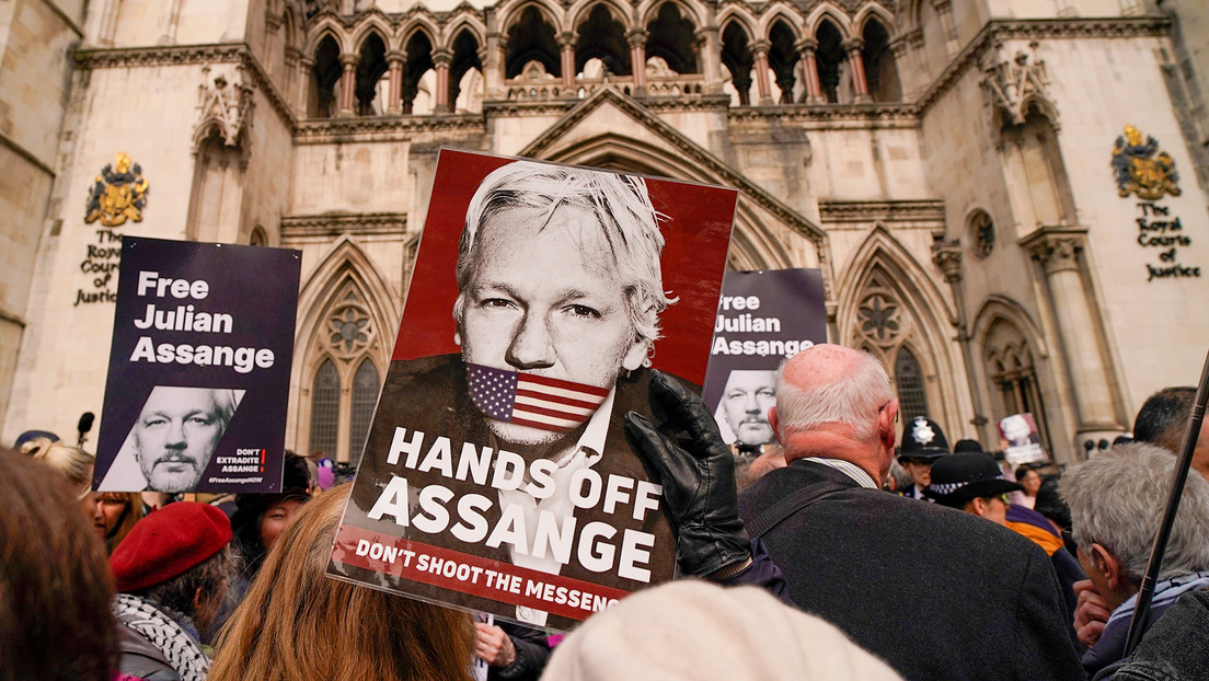 Biden no descarta que EE.UU. cese la persecución de Assange