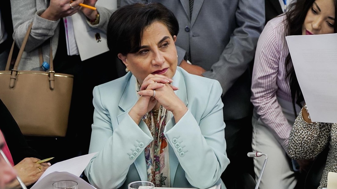 Ecuador señala a México de cometer "una serie de violaciones al derecho internacional"