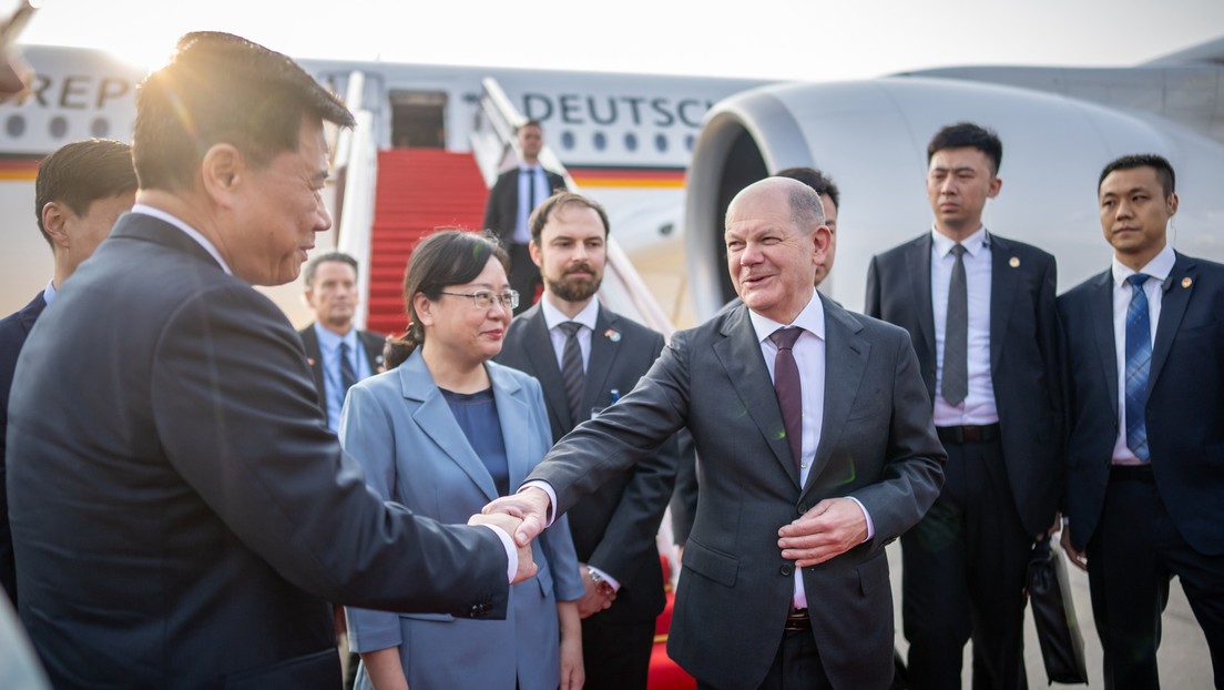 VIDEO: Scholz es recibido por el vicealcalde de una ciudad china