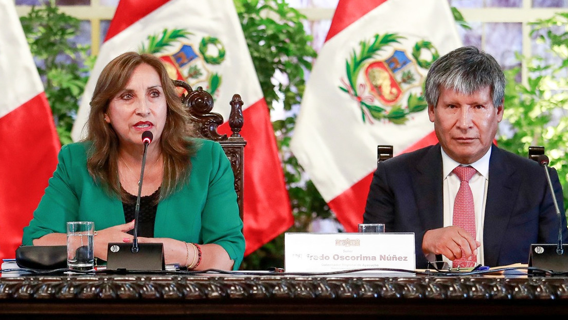 Revelan que Boluarte dio presupuesto adicional a gobernador que le prestó pulsera y relojes Rolex