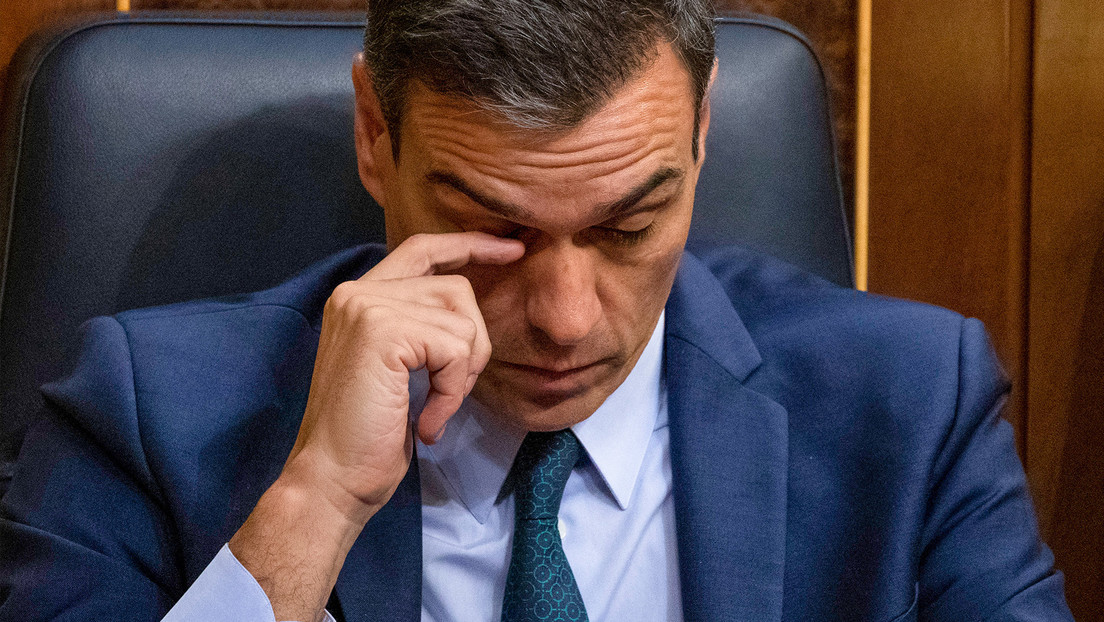 "Dimite tú": los memes siguen inundando las redes horas antes de que Sánchez anuncie su decisión