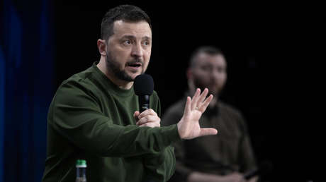 Zelenski decreta movilizar a los jóvenes