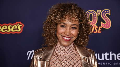 Presentadora que entrevistó a Biden en 2021 asegura que todo fue guionizado