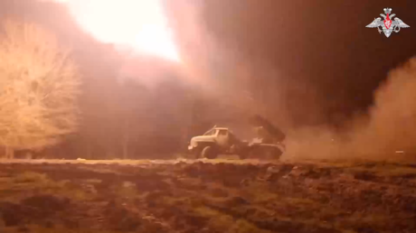 VIDEO: Rusia destruye un lanzacohetes de fabricación checa Vampire