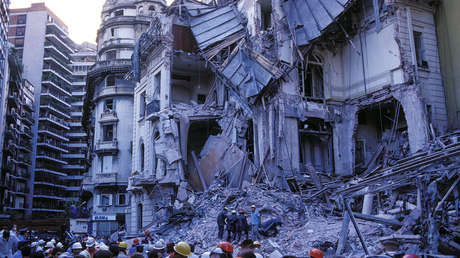 Milei dice que el kirchnerismo "encubrió a Irán" en los atentados contra AMIA y la embajada israelí