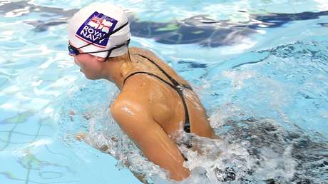 Aspirantes a la Marina británica ya no tendrán que saber nadar