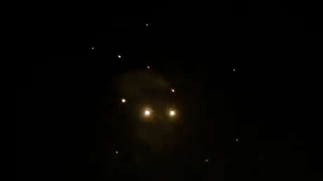 Medios difunden videos del lanzamiento de drones y misiles de Irán hacia Israel