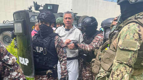 Correa: Ordenan explotación pericial de celulares y tableta de Jorge Glas