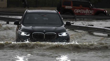 VIDEOS: 'Apocalipsis' acuático provoca el caos en Dubái
