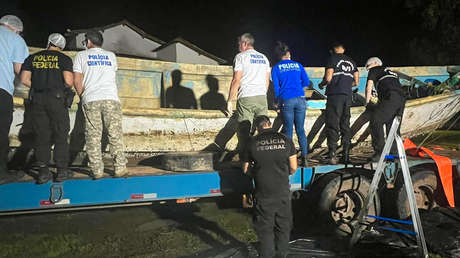 Entierran en Brasil a los nueve africanos encontrados en una patera a la deriva