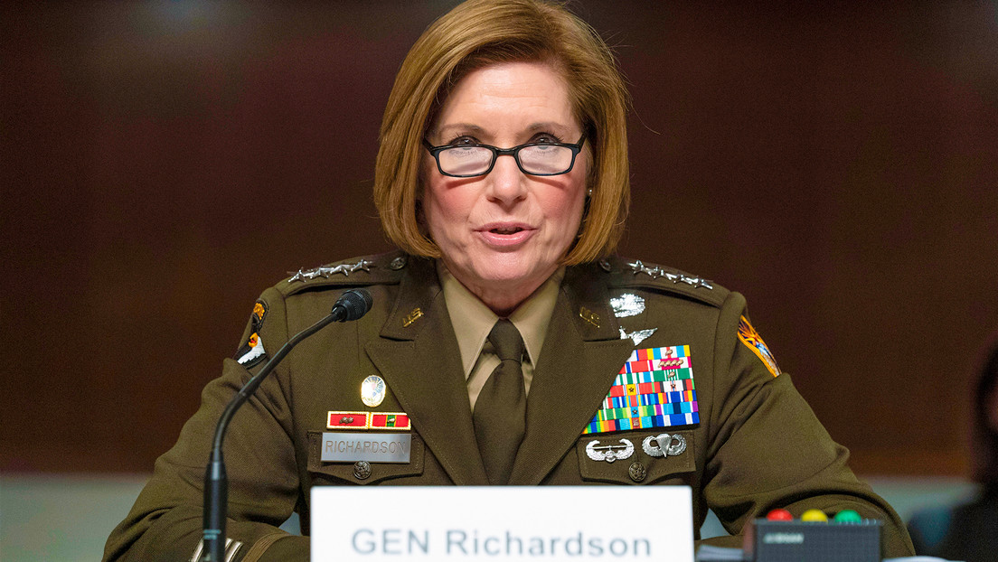 Jefa del Comando Sur redobla su cruzada contra China en Latinoamérica