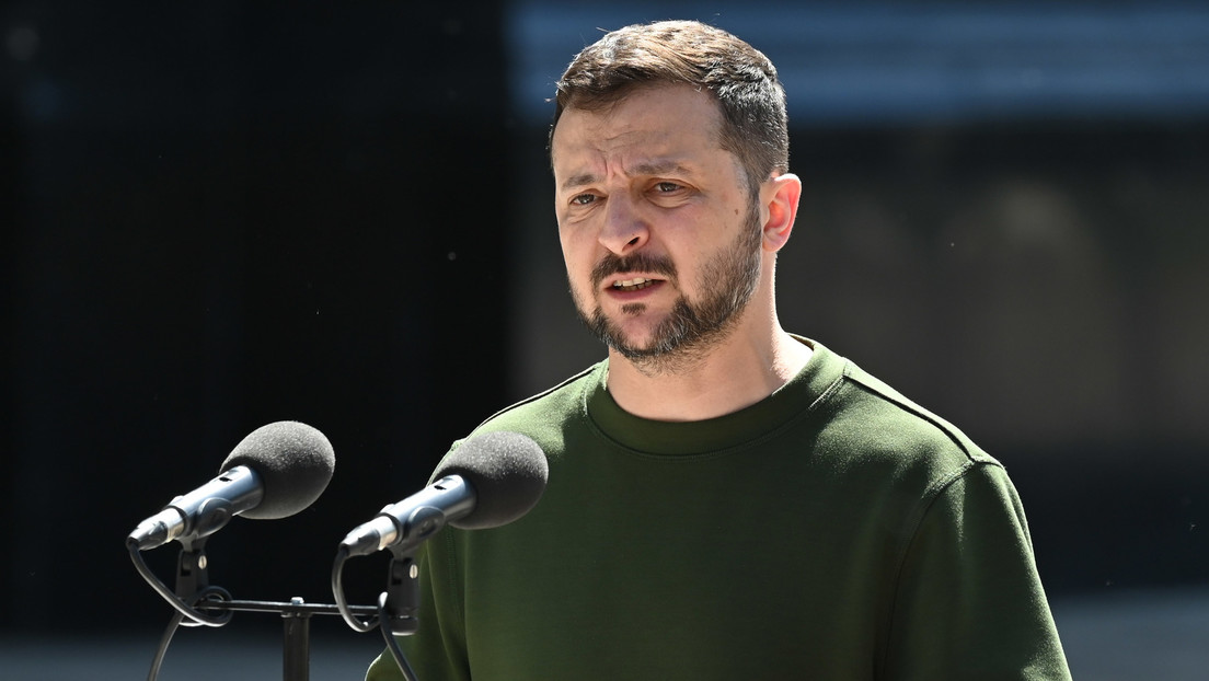 Zelenski: "El dinero destinado a Ucrania por EE.UU. no se entrega a Ucrania, sino crea empleos en EE.UU."