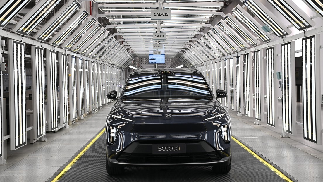 Putin explica por qué EE.UU. ha sancionado a los coches chinos