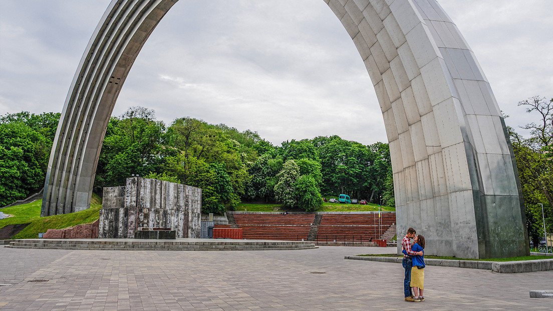 Ucrania: Proponen convertir un monumento soviético en un símbolo LGBT