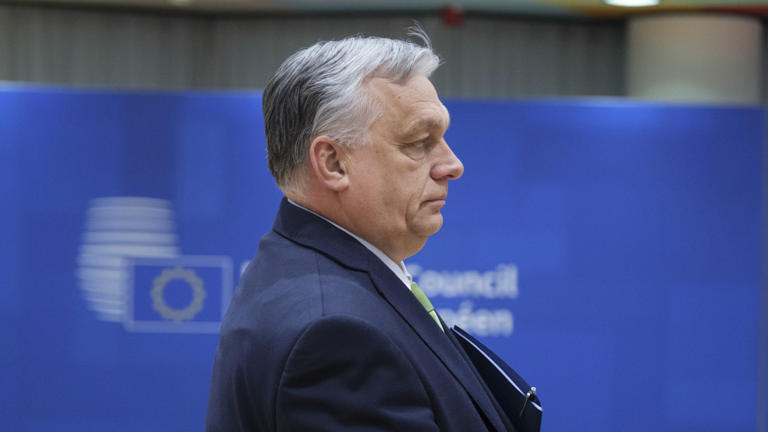 Politico: La UE planea castigar a Hungría por su postura sobre Ucrania