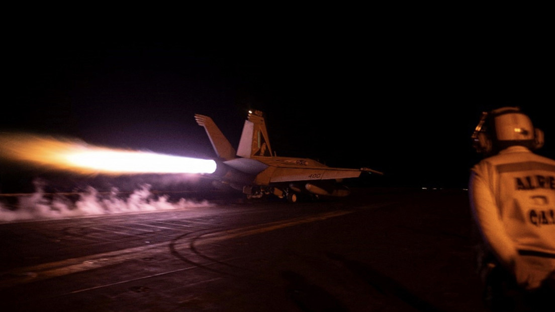 EE.UU. y el Reino Unido bombardean objetivos hutíes en Yemen