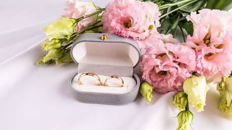 Pareja ahorra miles de dólares en su boda gracias a ChatGPT