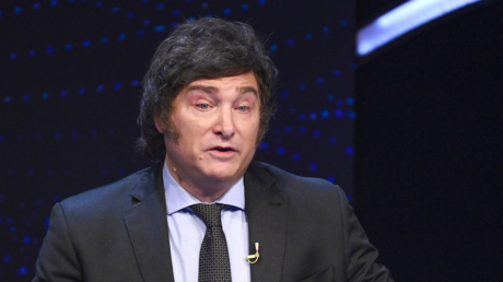 Biógrafo de Milei hace una extraña comparación del mandatario con Borges