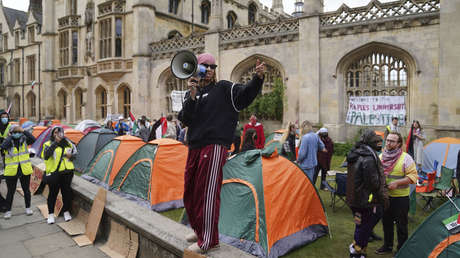 Legisladora británica quiere que manifestantes antiisraelíes vivan el 7 de octubre en realidad virtual
