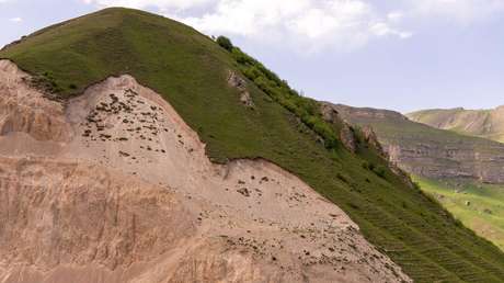 Reportan al menos 100 muertos por un corrimiento de tierra en Papúa Nueva Guinea