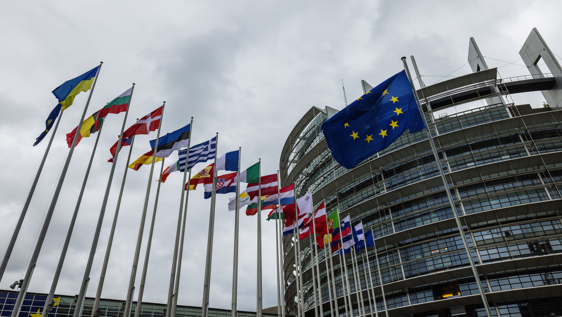 Bloomberg: El G7 y la UE estudian sanciones contra el 'SWIFT ruso'