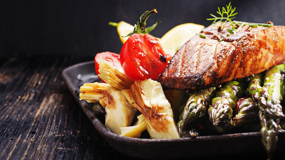 Estudio: Cuanto más siguen las mujeres este tipo de dieta, más prolongan su vida