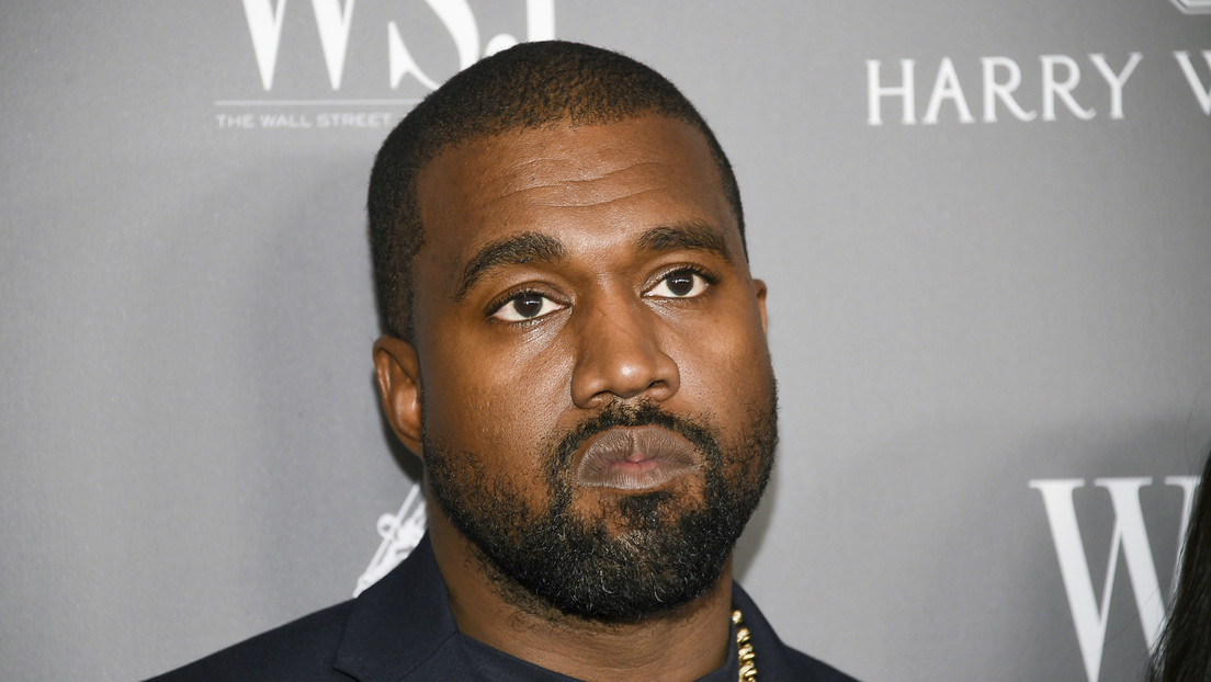 Demandan a Kanye West por presunto acoso sexual
