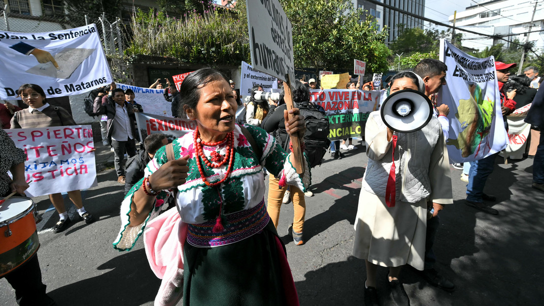 Comunidades amazónicas de Ecuador protestan para exigir eliminación de mecheros de gas