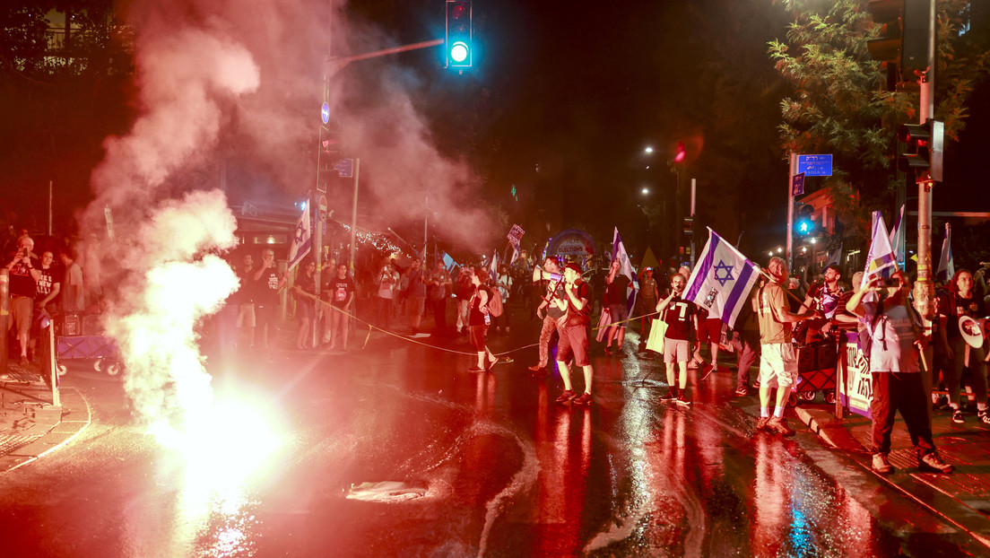 "Demonio maligno": Una masiva protesta contra Netanyahu deja heridos y detenidos (VIDEOS, FOTOS)