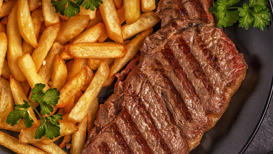 Detectan un peligro inesperado de la dieta hipergrasa y la comida chatarra