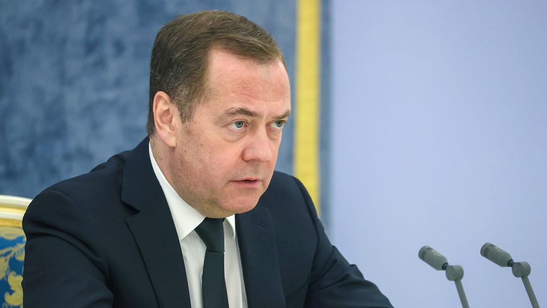 Medvédev plantea condiciones a EE.UU. para abordar un nuevo START