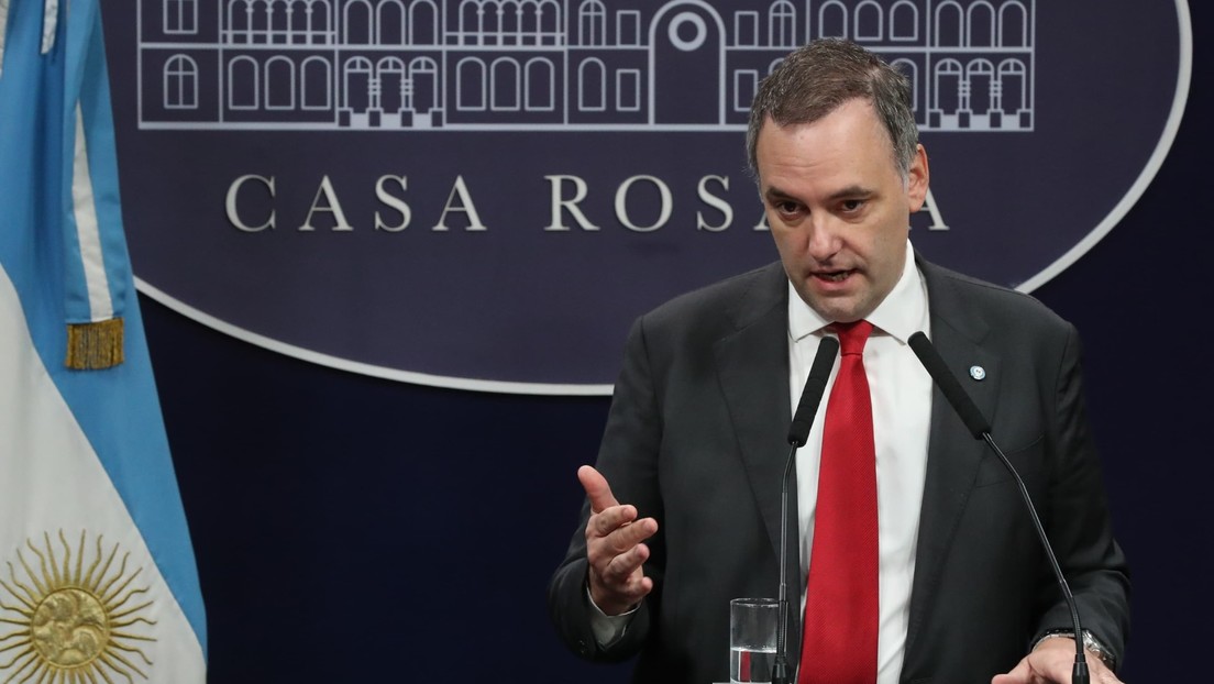 Gobierno de Argentina se pronuncia oficialmente sobre una eventual devaluación