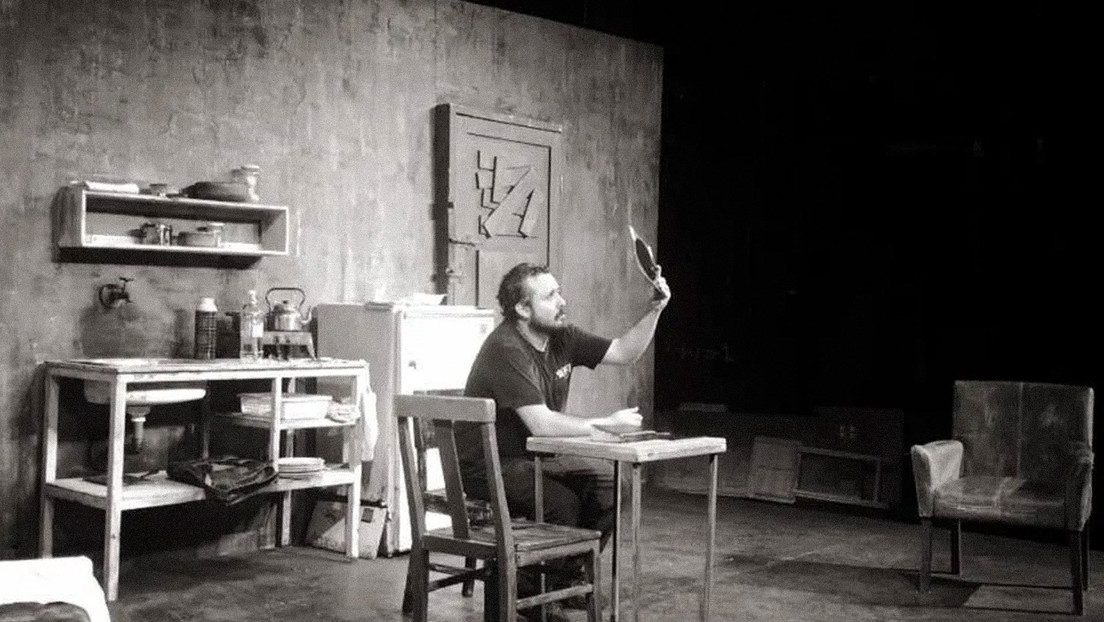 Encuentran muerto a un actor chileno en Colombia tras una cita en Tinder con dos mujeres