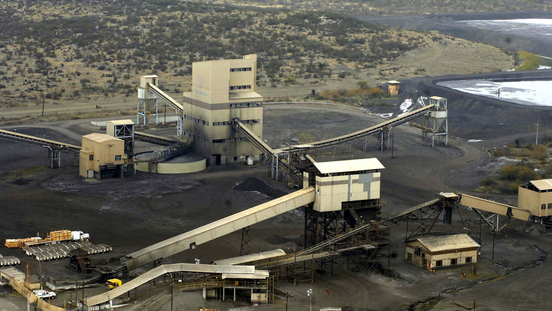 Recuperan los primeros restos de los mineros atrapados en Pasta de Conchos hace 18 años