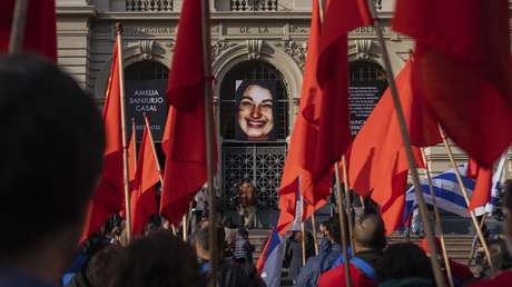 "Amelia vuelve a su casa": Despiden en Uruguay a desaparecida en la dictadura