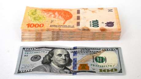 El dólar 'blue' en Argentina bate un nuevo récord de cotización