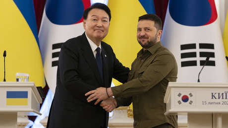 Seúl reconsiderará la cuestión del suministro de armas a Ucrania